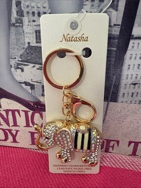 Natasha Gold Elephant Crystal Keychain